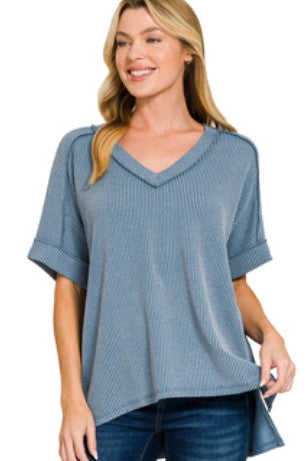 Raised Rib Short Sleeve Hi-Low V Neck Top
